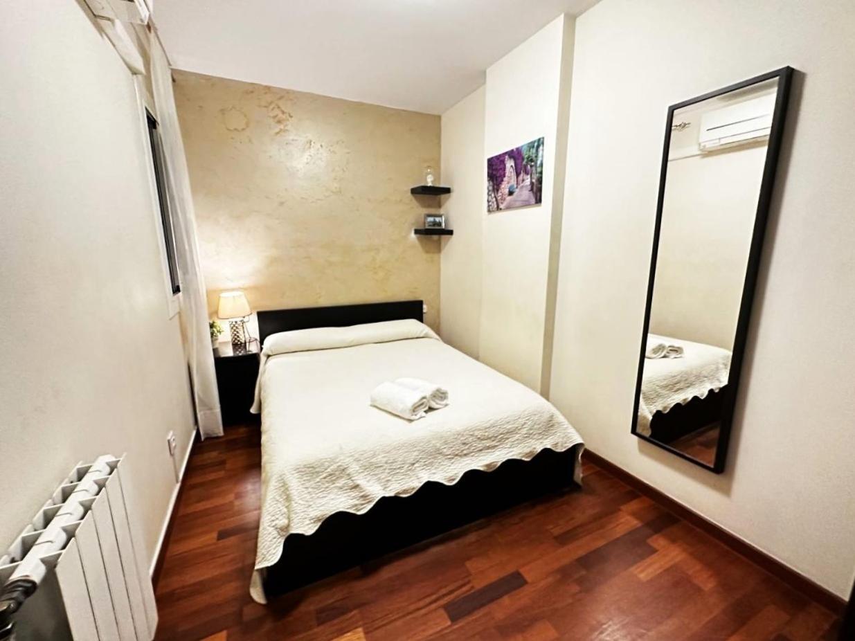 Rooms Arago Βαρκελώνη Εξωτερικό φωτογραφία