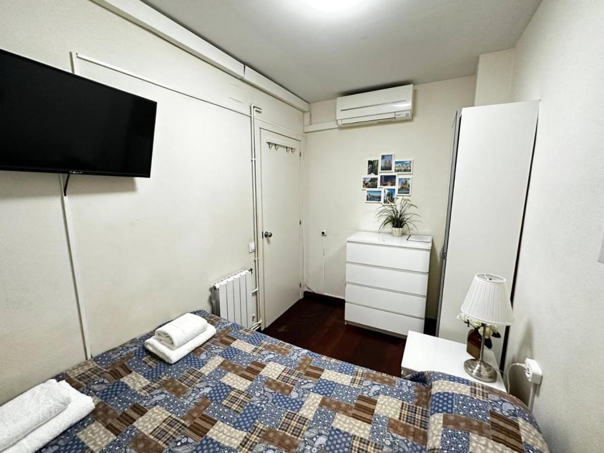 Rooms Arago Βαρκελώνη Εξωτερικό φωτογραφία